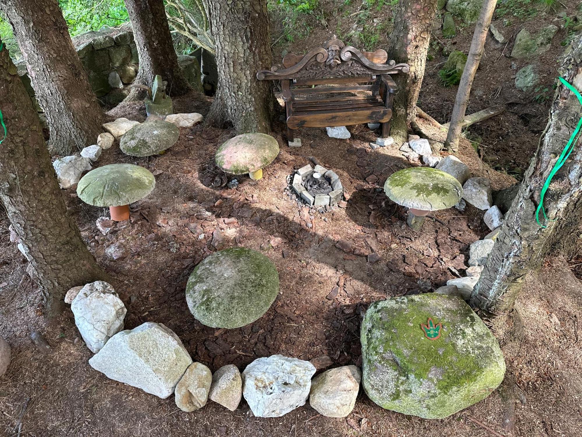 Bed and Breakfast Awakening Alchemy Retreat Centre Инверури Экстерьер фото